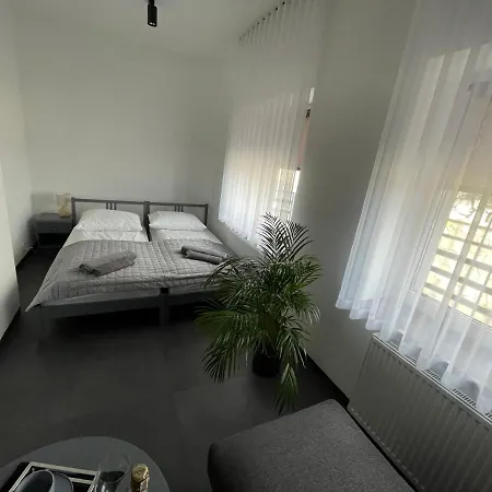 Couette-café Jagodowa 15 Częstochowa