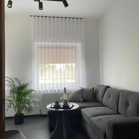 Jagodowa 15 Couette-café