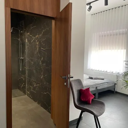 Jagodowa 15 Couette-café 3*