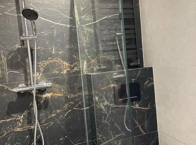 לינה וארוחת בוקר Jagodowa 15 3*