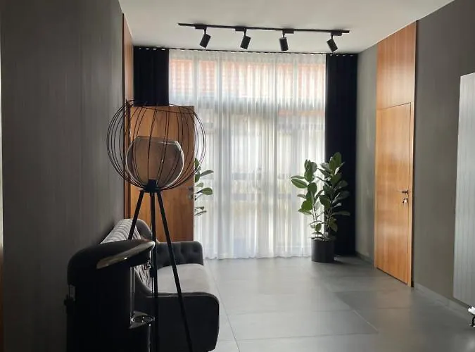 Jagodowa 15 לינה וארוחת בוקר צ'סטוצ'ובה