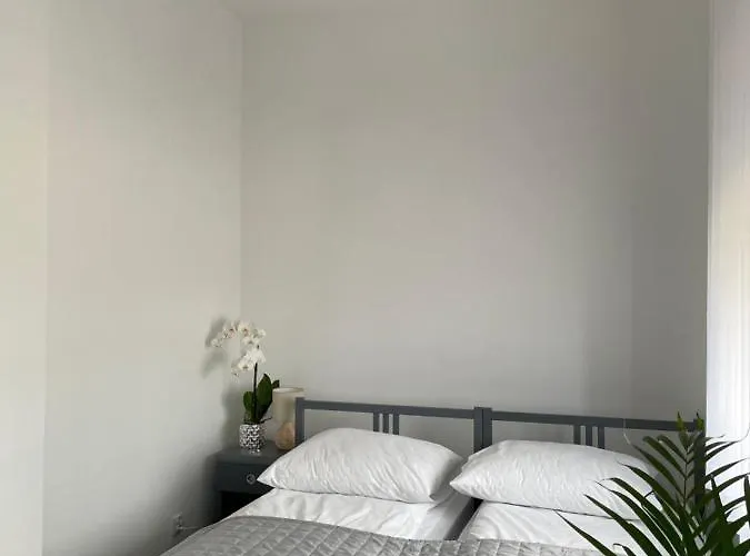 Jagodowa 15 לינה וארוחת בוקר