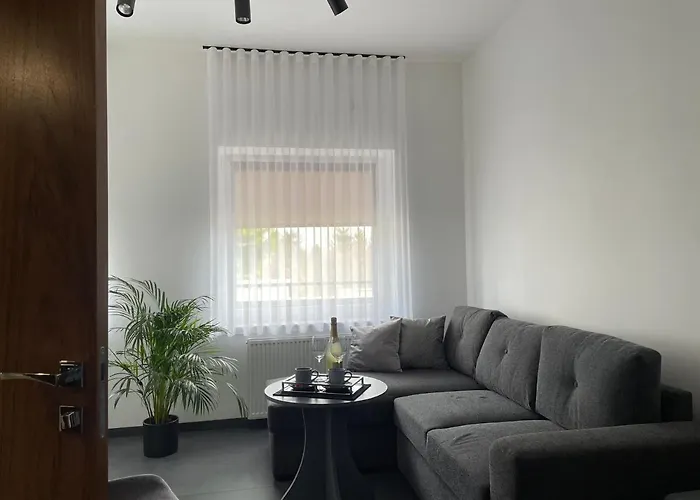 Jagodowa 15 לינה וארוחת בוקר